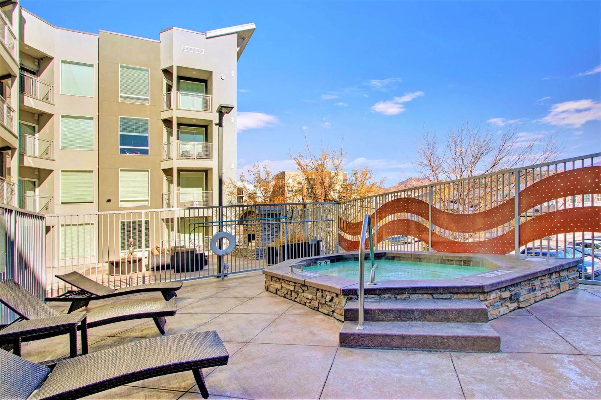 Luxury Condo In The Best Part Of Downtown Salt Lake City Exterior photo
